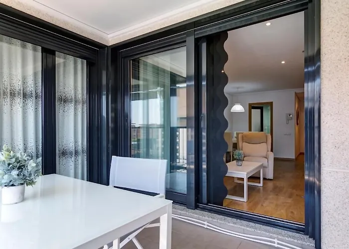 Beach Apartment *